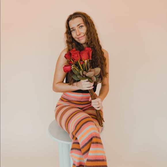 Meet your Posher, Ella - Picture 2 of 7